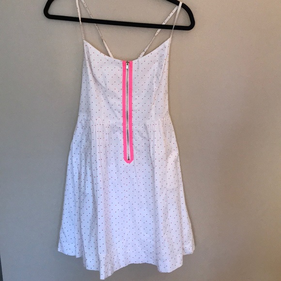 LILLY PULITZER ALEXI DRESS - Picture 2 of 4